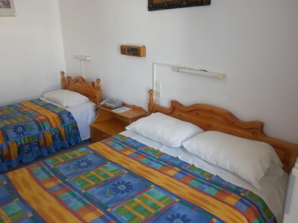 Miramare Hotel Lakkíon Pokoj fotografie