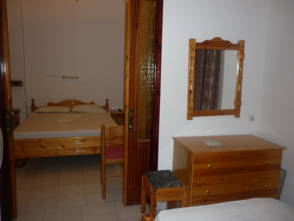 Miramare Hotel Lakkíon Pokoj fotografie
