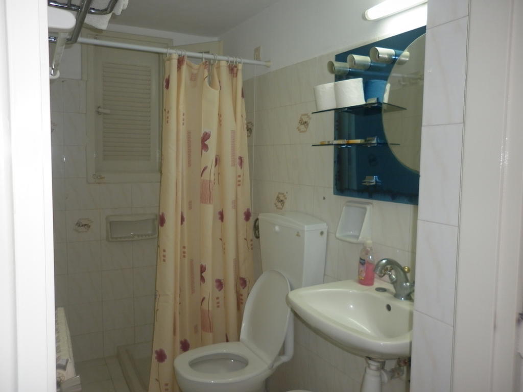 Miramare Hotel Lakkíon Pokoj fotografie